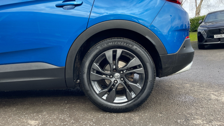 Vauxhall Grandland X 1.2 Turbo SRi Nav 5dr Petrol Hatchback